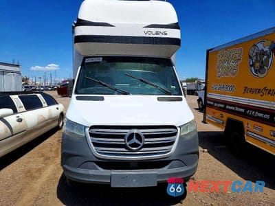 Piąte zdjęcie samochodu w środku: 2019 MERCEDES-BENZ SPRINTER BOX TRUCK VIN:WDAPF4CD2KN017099 - miniatura