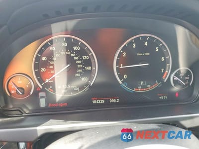Zdjęcie 9 z 13 samochodu: 2015 BMW X5 XDRIVE35I VIN:5UXKR0C58F0P06968 - miniatura