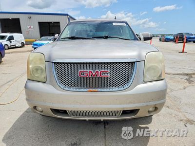 Piąte zdjęcie samochodu w środku: 2008 GMC YUKON DENALI VIN:1GKEC63888J193638 - miniatura