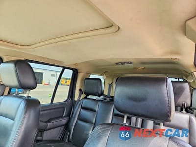 Zdjęcie 10 z 13 samochodu: 2006 MERCURY MOUNTAINEER LUXURY VIN:4M2EU47E76UJ18853 - miniatura
