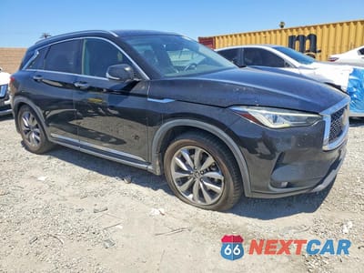 Czwarte zdjęcie samochodu z boku: 2019 INFINITI QX50 LUXE VIN:3PCAJ5M12KF137141 - miniatura