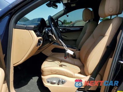 Zdjęcie 7 z 12 samochodu: 2020 PORSCHE MACAN VIN:WP1AA2A57LLB12612 - miniatura