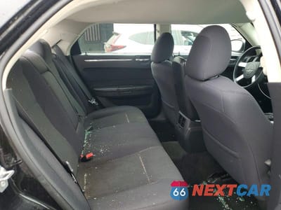 Zdjęcie 10 z 12 samochodu: 2010 CHRYSLER 300 TOURING VIN:2C3CA4CD2AH122893 - miniatura