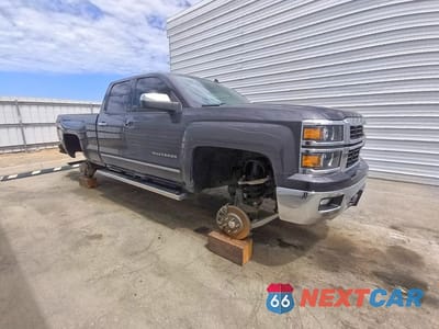 Czwarte zdjęcie samochodu z boku: 2014 CHEVROLET SILVERADO K1500 LTZ VIN:1GCVKSEC7EZ124493 - miniatura
