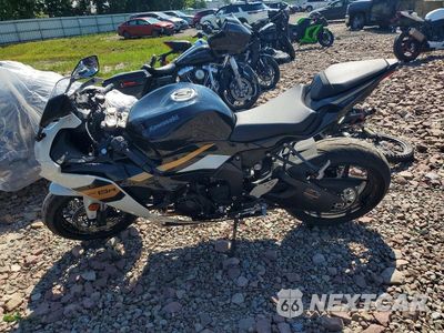 Trzecie zdjęcie samochodu z tyłu: 2026 KAWASAKI ZX636 K VIN:JKBZXJK10TA014662 - miniatura