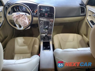 Zdjęcie 8 z 13 samochodu: 2016 VOLVO XC60 T5 PREMIER VIN:YV440MDKXG2781917 - miniatura