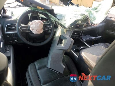 Zdjęcie 8 z 13 samochodu: 2025 CHEVROLET TAHOE K1500 LT VIN:1GNS6NRD1SR210574 - miniatura