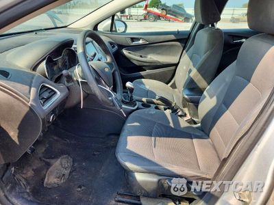 Zdjęcie 7 z 12 samochodu: 2018 CHEVROLET CRUZE LS VIN:1G1BB5SM5J7203998 - miniatura