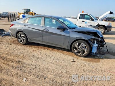Czwarte zdjęcie samochodu z boku: 2025 HYUNDAI ELANTRA SEL VIN:KMHLS4DG4SU016134 - miniatura