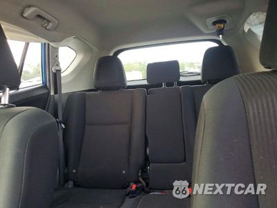 Zdjęcie 10 z 13 samochodu: 2017 TOYOTA RAV4 LE VIN:JTMBFREV5HJ148960 - miniatura