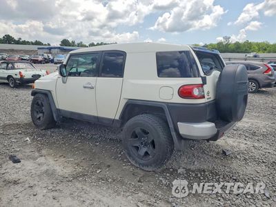 Drugie zdjęcie samochodu z przodu: 2013 TOYOTA FJ CRUISER BASE VIN:JTEBU4BFXDK170037 - miniatura