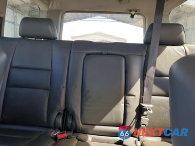 Zdjęcie 10 z 13 samochodu: 2006 HONDA PILOT EX VIN:2HKYF18696H544685 - miniatura