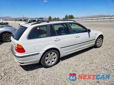 Trzecie zdjęcie samochodu z tyłu: 2002 BMW 325 XIT VIN:WBAEP33472PF00748 - miniatura