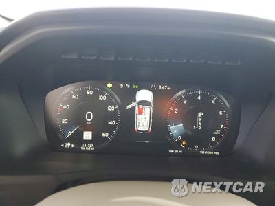 Zdjęcie 9 z 13 samochodu: 2020 VOLVO XC90 T5 MOMENTUM VIN:YV4102PK8L1547617 - miniatura