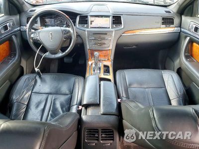 Zdjęcie 8 z 12 samochodu: 2014 LINCOLN MKS VIN:1LNHL9FT3EG600067 - miniatura