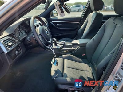 Zdjęcie 7 z 12 samochodu: 2017 BMW 330 XI VIN:WBA8D9C38HA011686 - miniatura