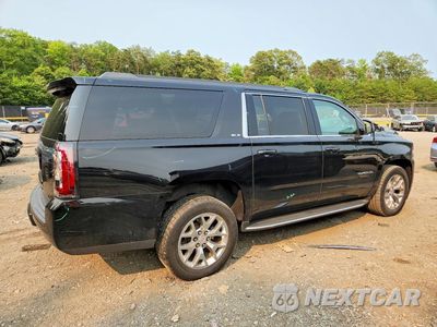Trzecie zdjęcie samochodu z tyłu: 2017 GMC YUKON XL K1500 SLE VIN:1GKS2FKC8HR404916 - miniatura