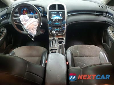 Zdjęcie 8 z 12 samochodu: 2014 CHEVROLET MALIBU 1LT VIN:1G11C5SL2EF143299 - miniatura