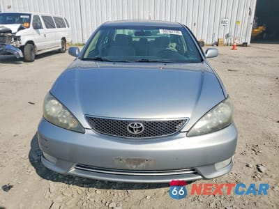 Piąte zdjęcie samochodu w środku: 2005 TOYOTA CAMRY SE VIN:4T1BE32K95U533549 - miniatura