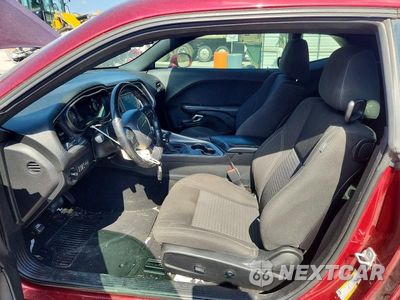 Zdjęcie 7 z 12 samochodu: 2019 DODGE CHALLENGER SXT VIN:2C3CDZAG2KH739486 - miniatura