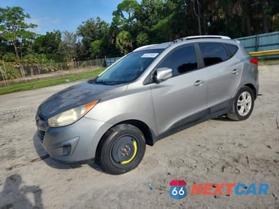 2012 HYUNDAI TUCSON GLS KM8JU3AC2CU485494 - główne zdjęcie licytacji z USA - miniatura