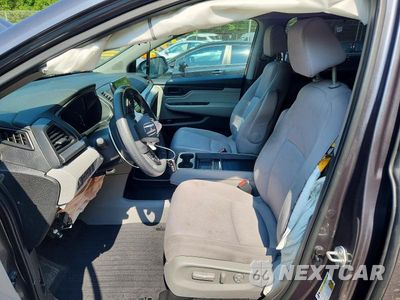 Zdjęcie 7 z 13 samochodu: 2018 HONDA ODYSSEY EX VIN:5FNRL6H53JB052968 - miniatura