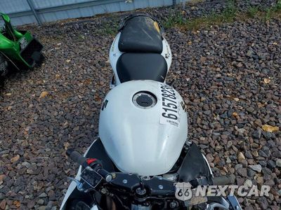Piąte zdjęcie samochodu w środku: 2005 SUZUKI GSX1300 RK5 VIN:JS1GW71A552103756 - miniatura