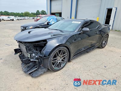 2017 CHEVROLET CAMARO ZL1 1G1FJ1R69H0158586 - główne zdjęcie licytacji z USA - miniatura