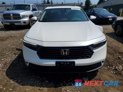 Piąte zdjęcie samochodu w środku: 2024 HONDA ACCORD EX VIN:1HGCY1F32RA087759 - miniatura