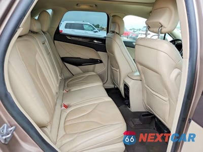 Zdjęcie 11 z 13 samochodu: 2019 LINCOLN MKC RESERVE VIN:5LMCJ3C97KUL15565 - miniatura