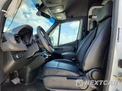 Zdjęcie 7 z 13 samochodu: 2024 MERCEDES-BENZ SPRINTER 2500 DELIVERY VAN VIN:W1Y4NCHYXRT165432 - miniatura