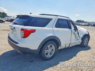 Trzecie zdjęcie samochodu z tyłu: 2023 FORD EXPLORER XLT VIN:1FMSK8DHXPGA84942 - miniatura