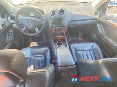 Zdjęcie 8 z 13 samochodu: 2006 MERCEDES-BENZ ML 500 VIN:4JGBB75E36A059882 - miniatura