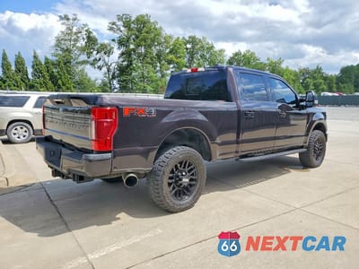 Trzecie zdjęcie samochodu z tyłu: 2021 FORD F350 SUPER DUTY VIN:1FT8W3BT8MED20122 - miniatura