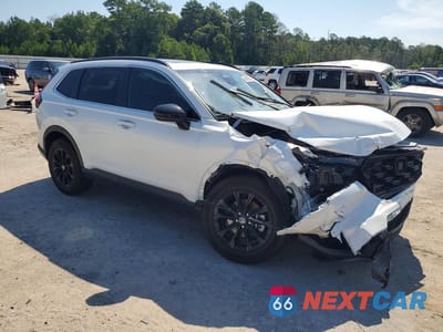 Czwarte zdjęcie samochodu z boku: 2024 HONDA CR-V SPORT-L VIN:7FARS6H82RE000096 - miniatura