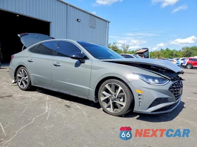 Czwarte zdjęcie samochodu z boku: 2022 HYUNDAI SONATA SEL PLUS VIN:KMHL44J25NA221194 - miniatura