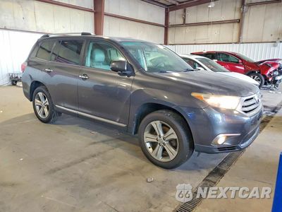 Czwarte zdjęcie samochodu z boku: 2011 TOYOTA HIGHLANDER LIMITED VIN:5TDDK3EH8BS079011 - miniatura