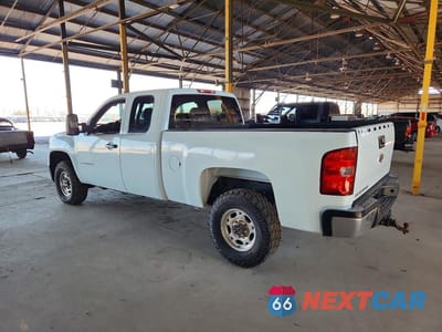 Drugie zdjęcie samochodu z przodu: 2008 GMC SIERRA VIN:1GTHK29608E142671 - miniatura
