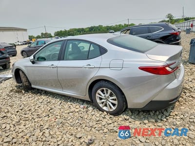Drugie zdjęcie samochodu z przodu: 2025 TOYOTA CAMRY LE VIN:4T1DBADK6SU033556 - miniatura