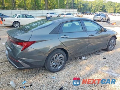 Trzecie zdjęcie samochodu z tyłu: 2026 HYUNDAI ELANTRA HYBRID BLUE VIN:KMHLM4DJ2TU183325 - miniatura