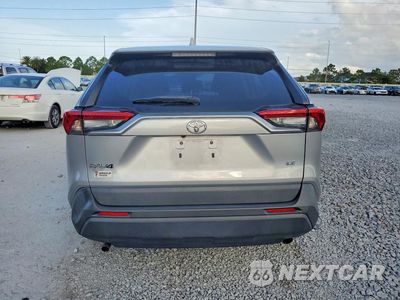 Zdjęcie 6 z 13 samochodu: 2023 TOYOTA RAV4 LE VIN:2T3H1RFV0PW268138 - miniatura
