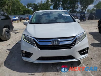 Piąte zdjęcie samochodu w środku: 2020 HONDA ODYSSEY EXL VIN:5FNRL6H7XLB037985 - miniatura