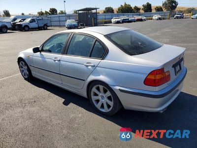Drugie zdjęcie samochodu z przodu: 2002 BMW 325 I VIN:WBAEV33492KL68351 - miniatura