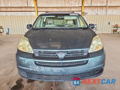 Piąte zdjęcie samochodu w środku: 2004 TOYOTA SIENNA LE 8 PASSENGER VIN:5TDZA23C14S165094 - miniatura