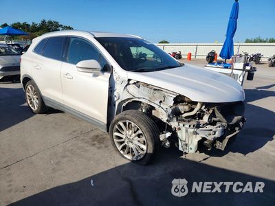 Czwarte zdjęcie samochodu z boku: 2016 LINCOLN MKC RESERVE VIN:5LMCJ3C94GUJ08395 - miniatura
