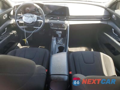 Zdjęcie 8 z 12 samochodu: 2024 HYUNDAI ELANTRA SEL VIN:KMHLM4DG8RU807643 - miniatura