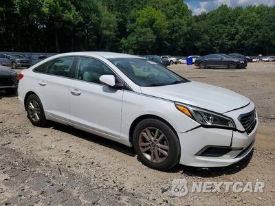 Czwarte zdjęcie samochodu z boku: 2016 HYUNDAI SONATA SE VIN:5NPE24AF7GH401939 - miniatura