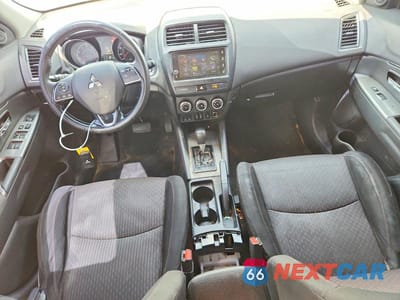 Zdjęcie 8 z 13 samochodu: 2019 MITSUBISHI OUTLANDER SPORT SE VIN:JA4AP4AUXKU002613 - miniatura