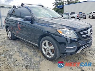 Czwarte zdjęcie samochodu z boku: 2016 MERCEDES-BENZ GLE 350 VIN:4JGDA5JB4GA686085 - miniatura