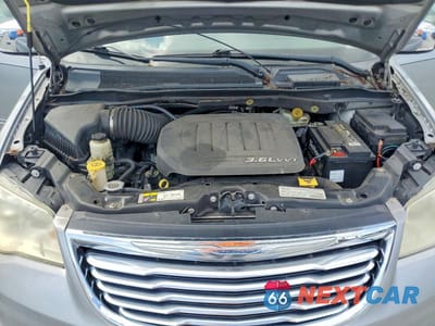 Zdjęcie 12 z 13 samochodu: 2013 CHRYSLER TOWN & COUNTRY TOURING L VIN:2C4RC1CG7DR660108 - miniatura